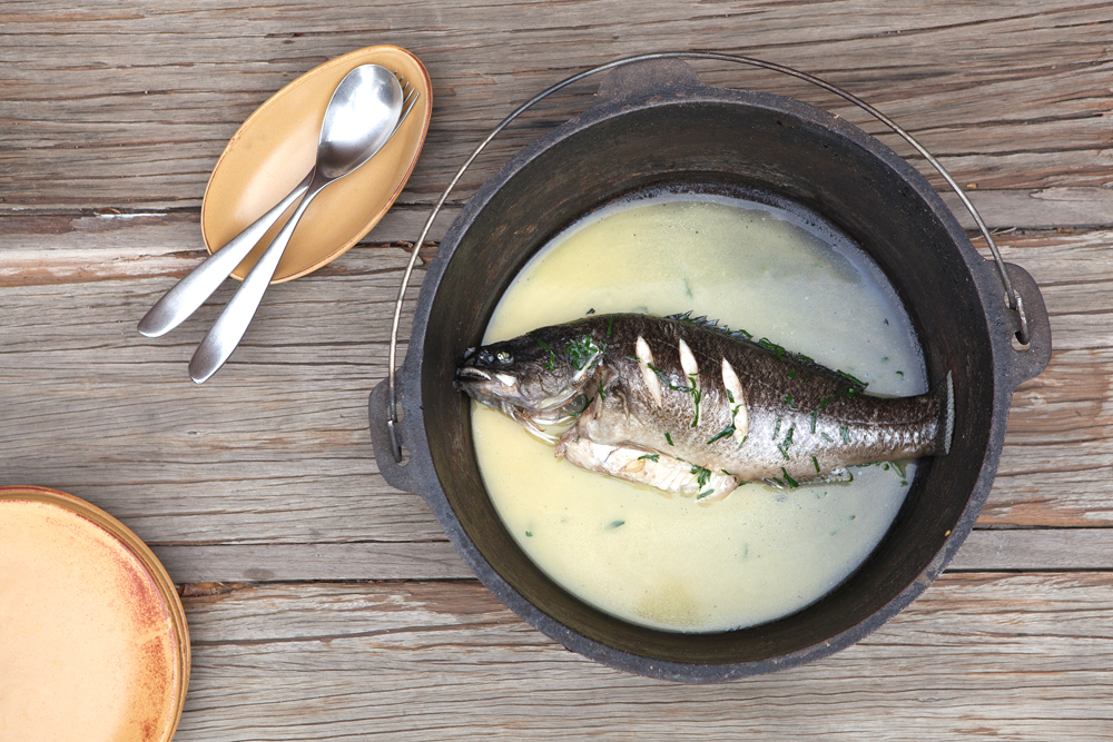 Whole-baked Aquna cod with butter sauce